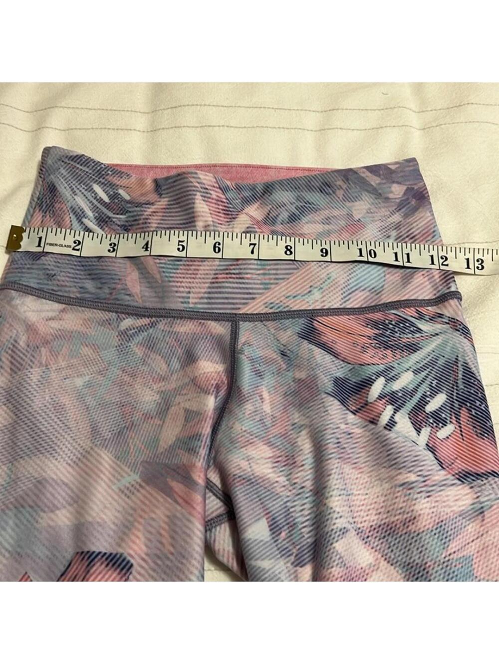 Peloton x WITH Floral High Waist Capri Leggings Women's Small - Picture 5 of 6